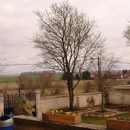 Chateau Du Jard Chaumont-en-Vexin Buitenkant foto